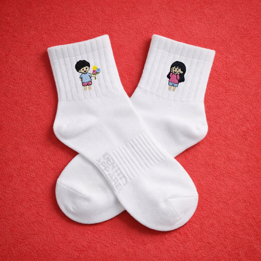 IDENTITY Apparel Hearts' Day Collection Ligaw Premium White Cotton Socks