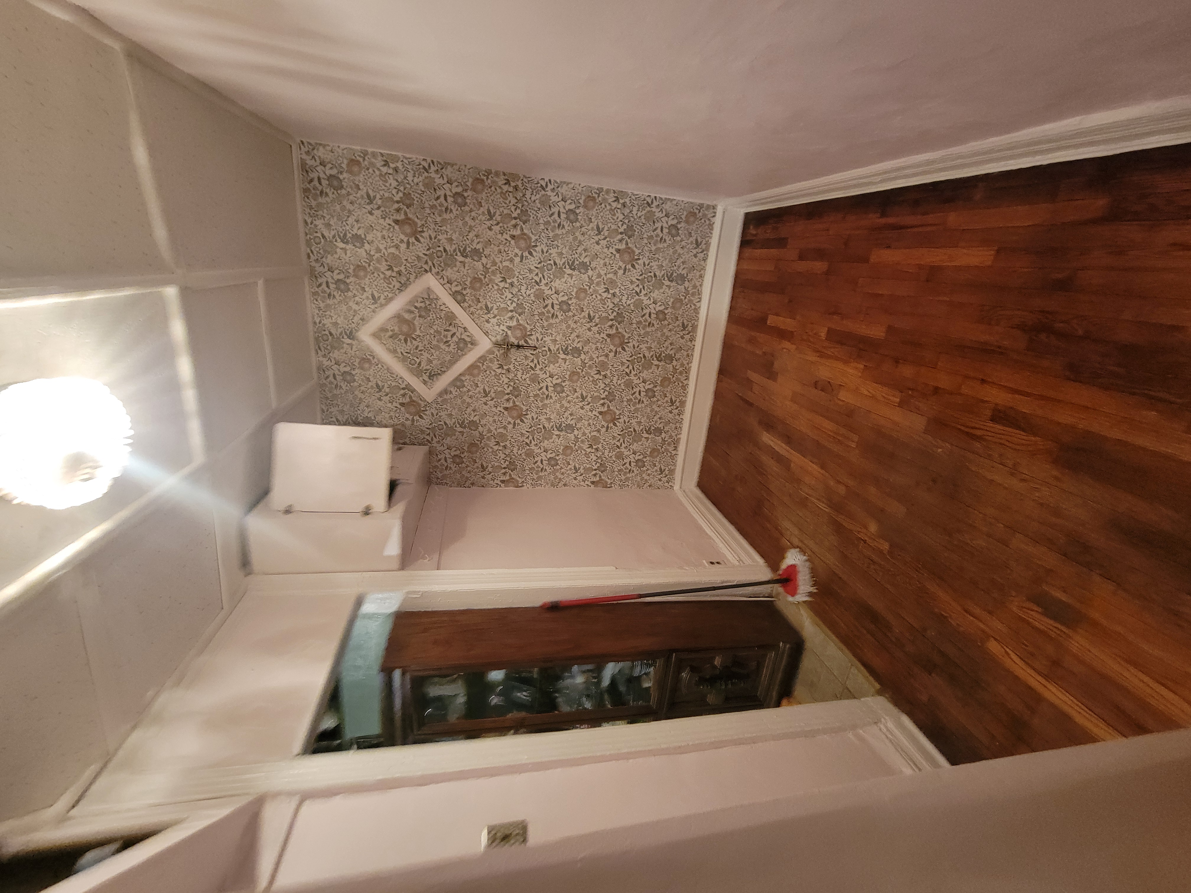 Apartment clean-out with spotless hardwood floors
