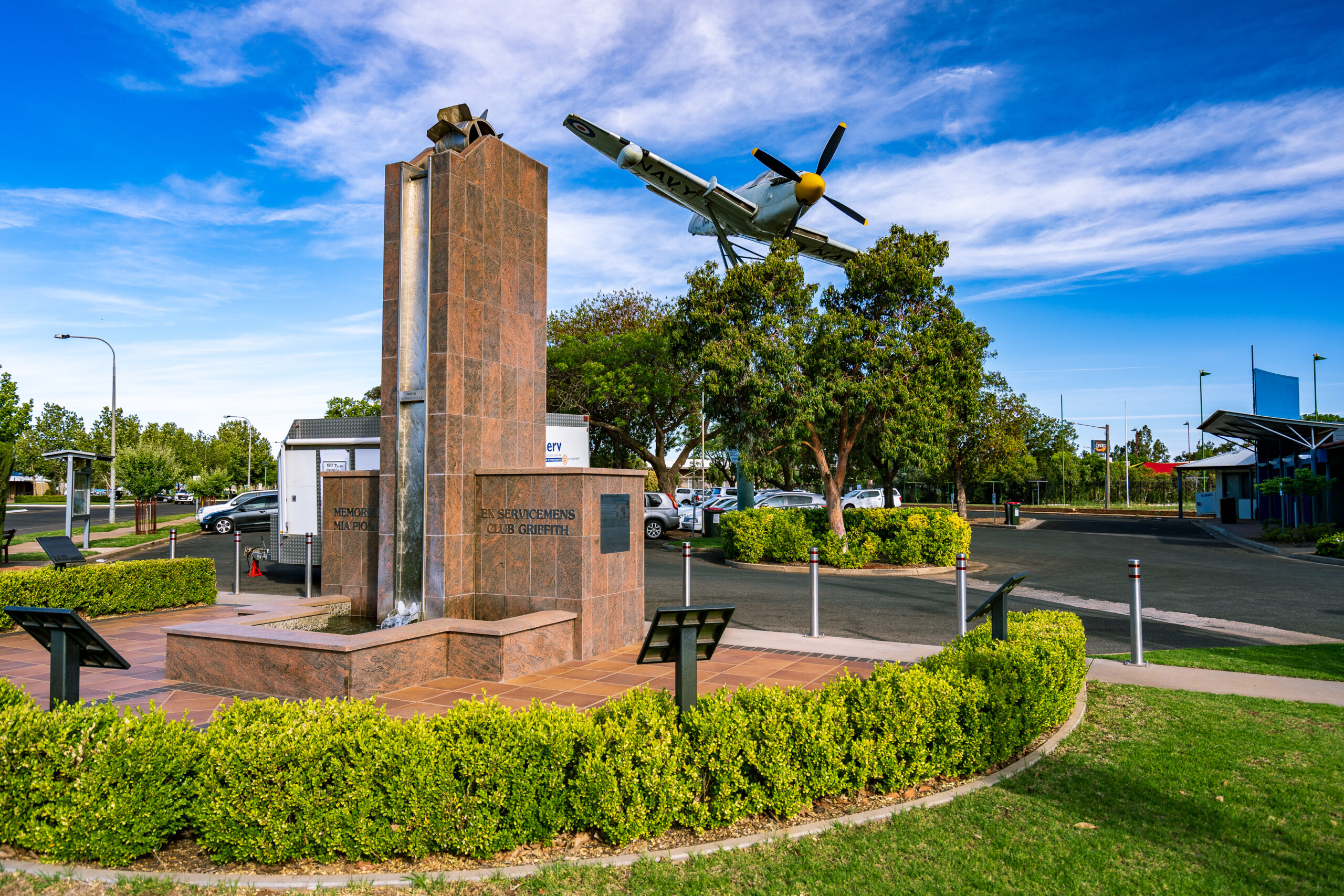 5 Day Griffith Spring Festival & Riverina Tour — photo 3
