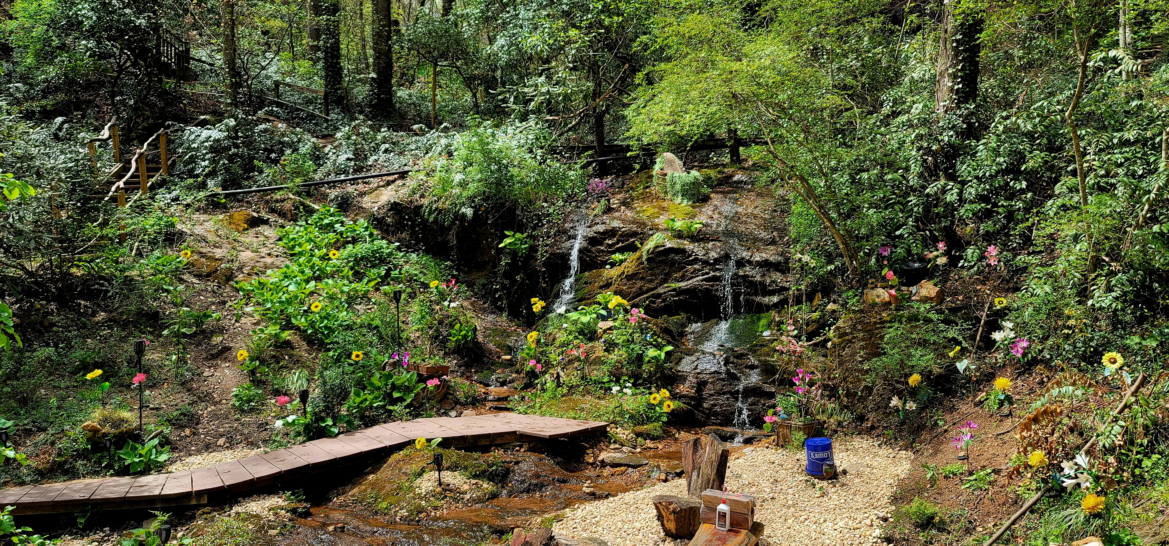 Guests enjoying Bear Creek Lodge