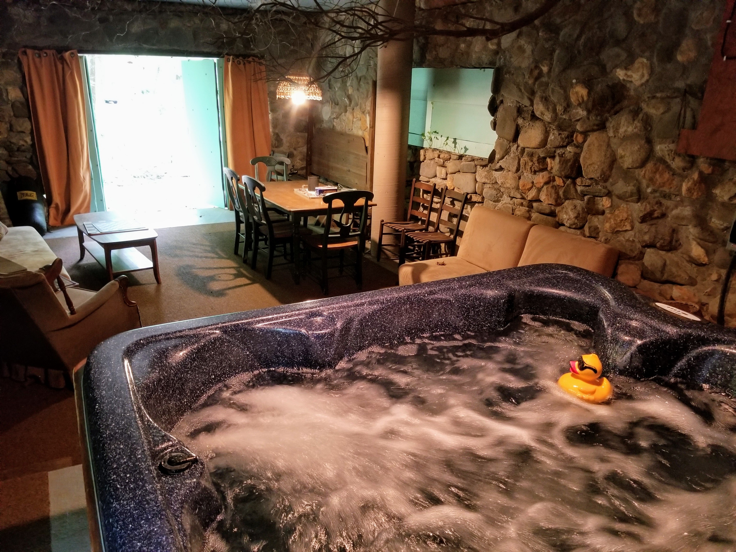 Fisherman's Cabin cabin rental Helen GA โ bedroom