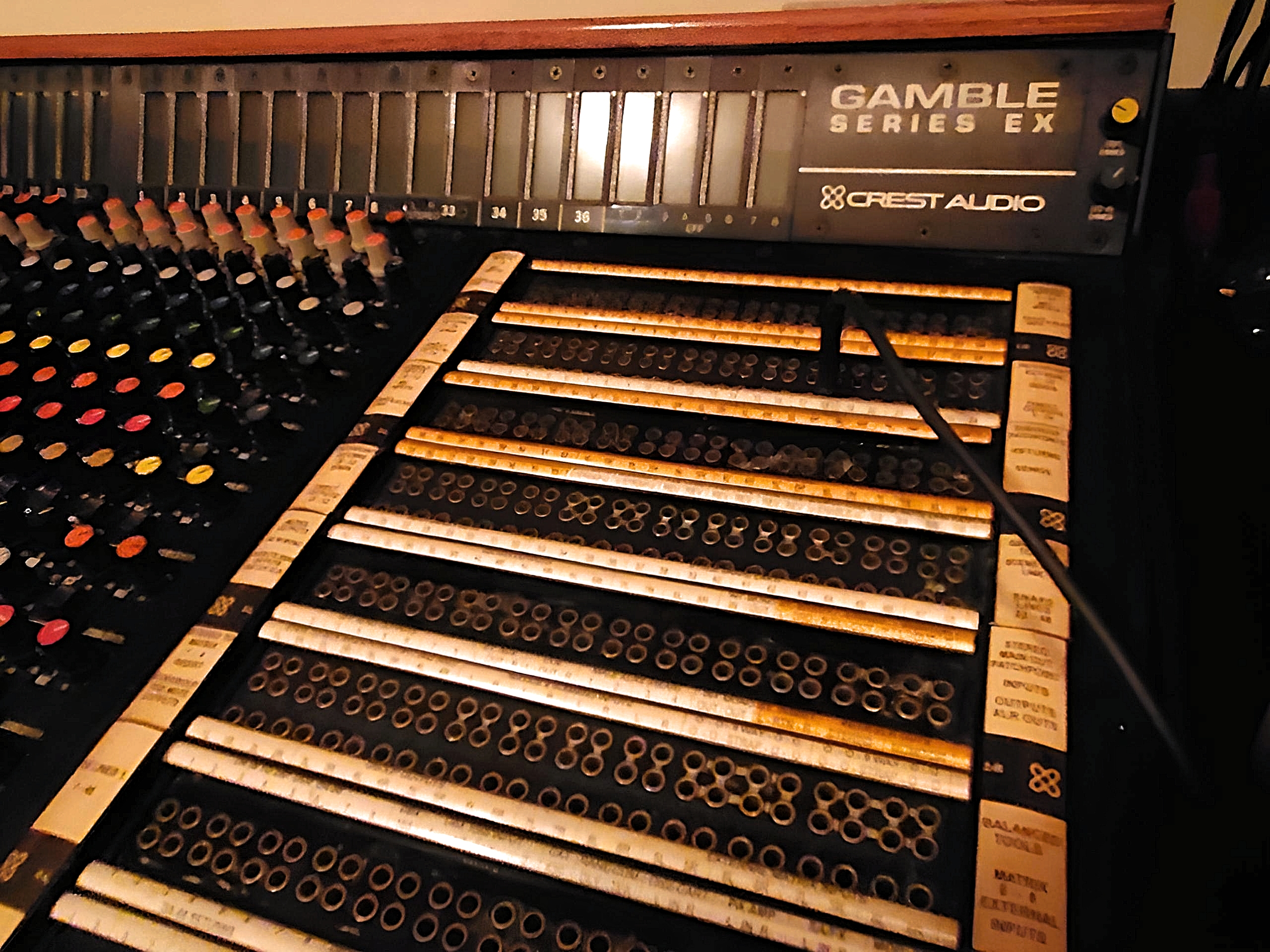 Gamble Series EX console