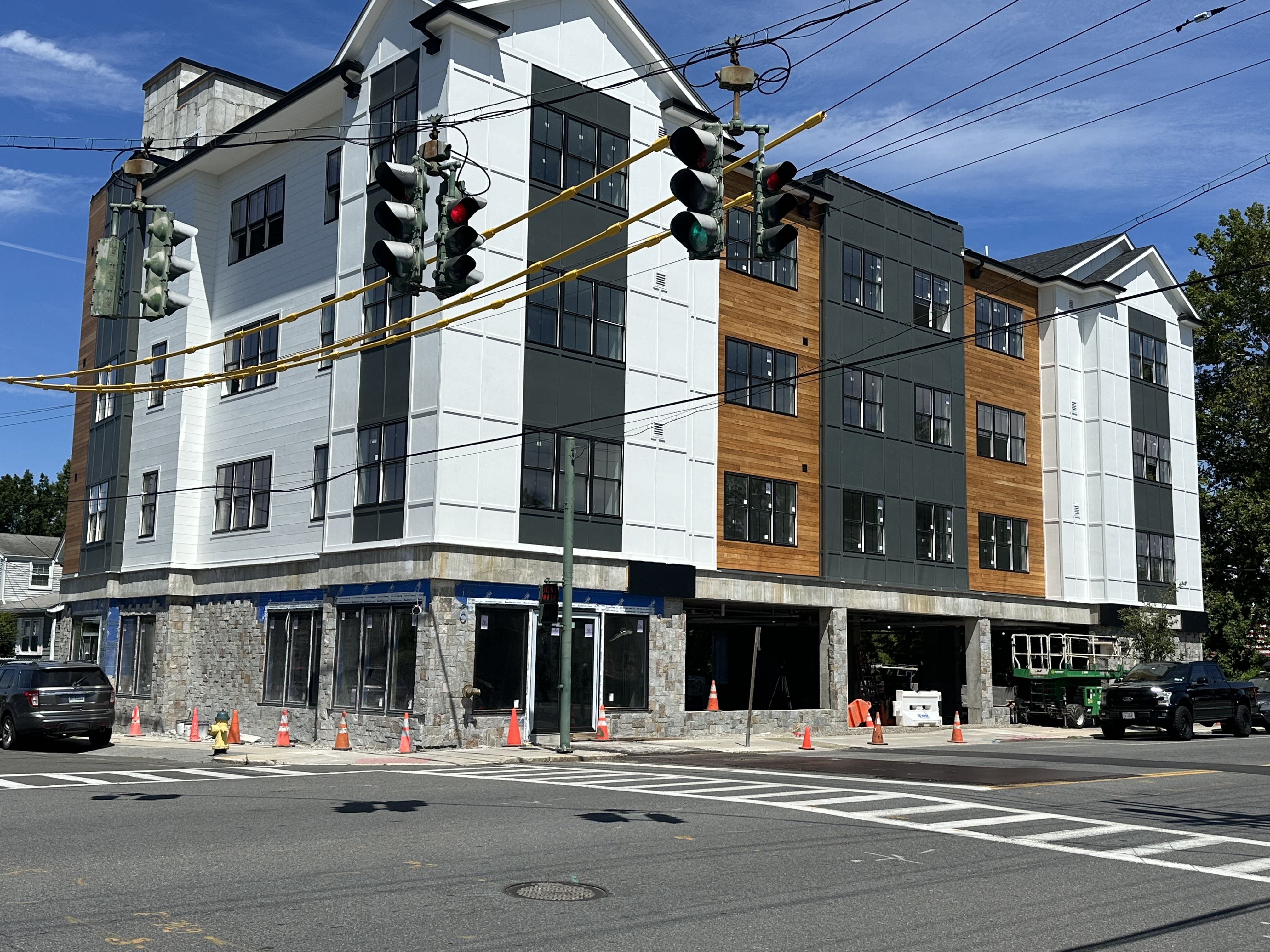 Finished: natural stone facade — Harrison, NY