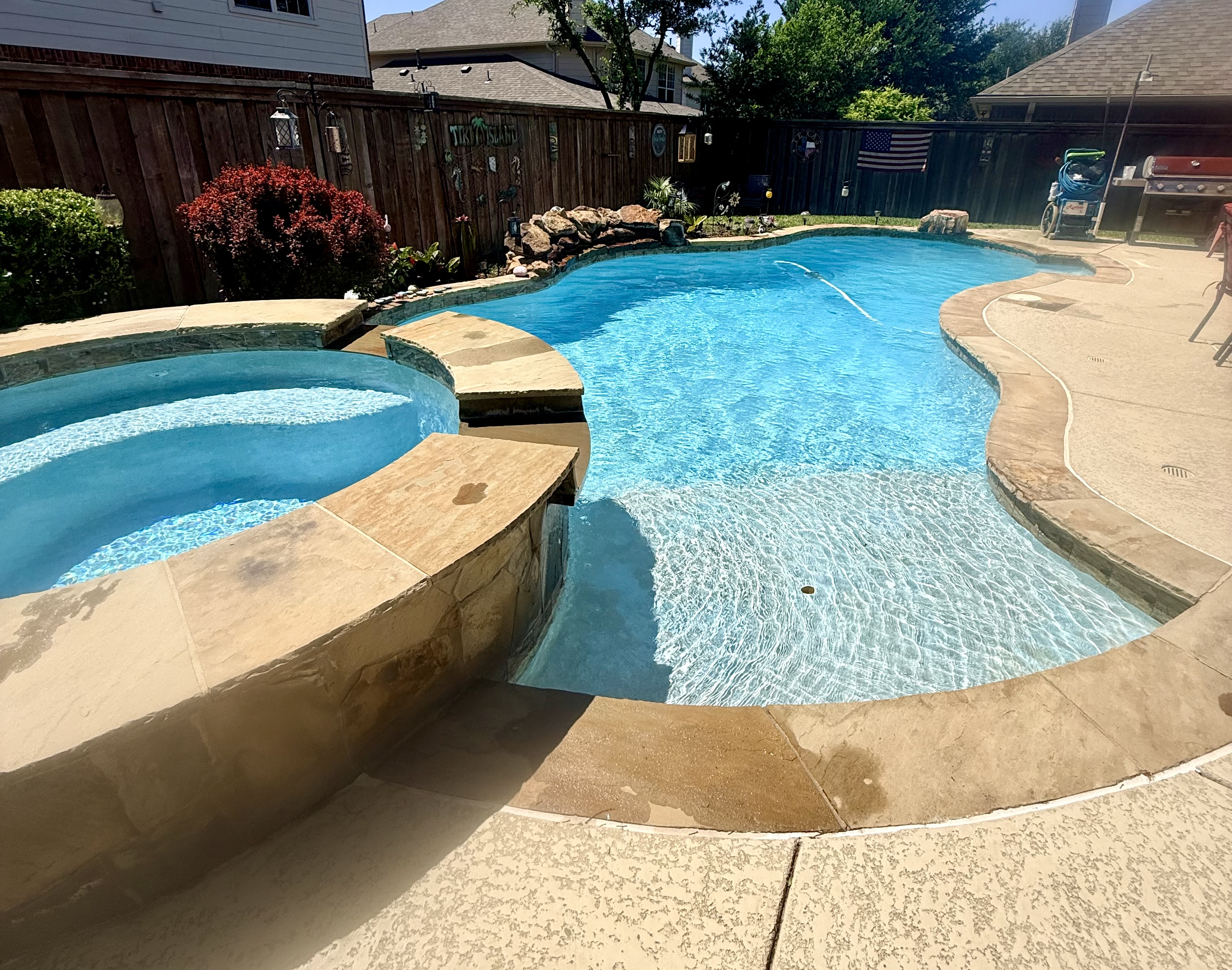 Freeform pool with spa — McKinney TX