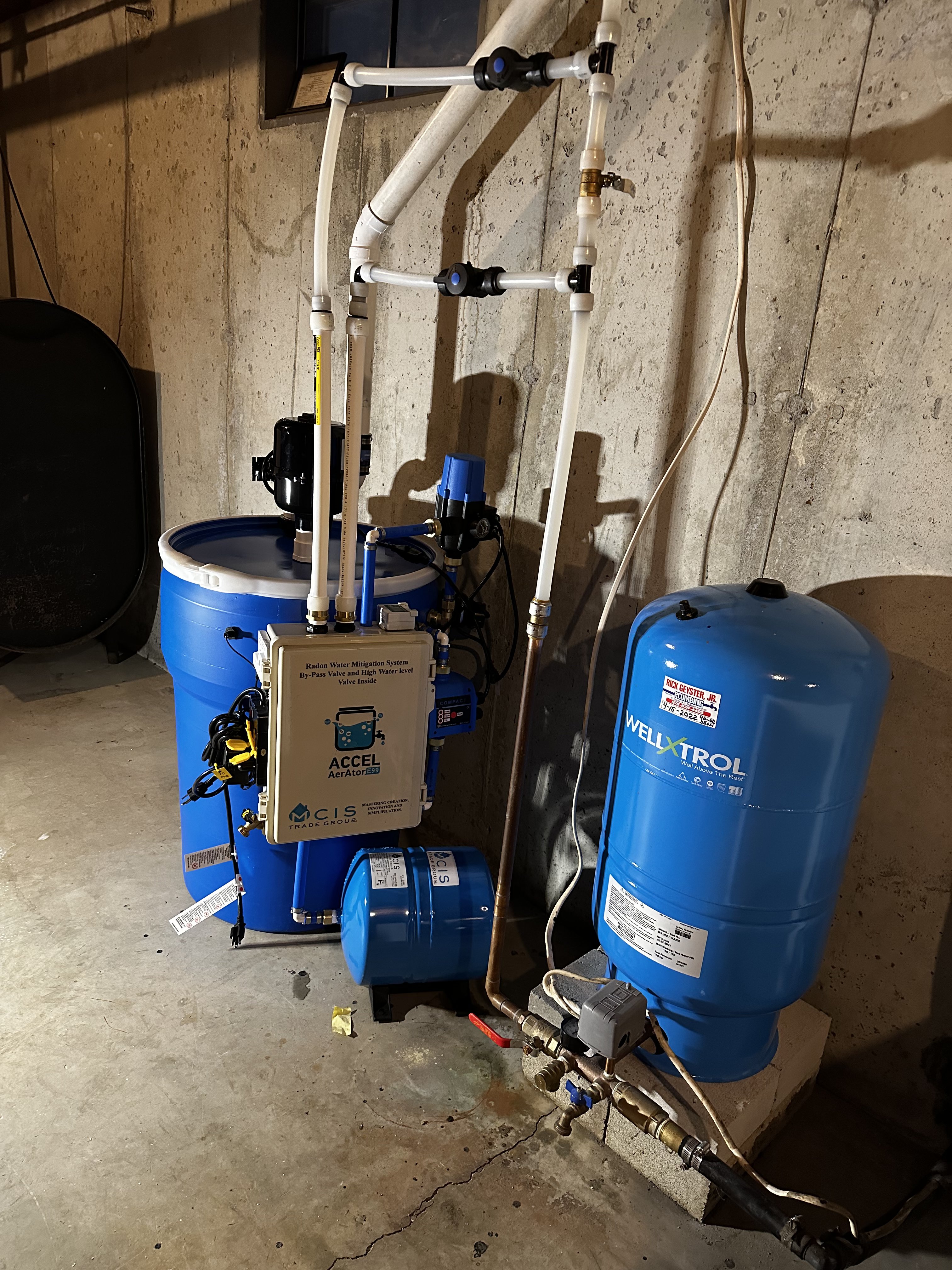 Accel-Aerator E99 installed with Well-X-Trol pressure tank