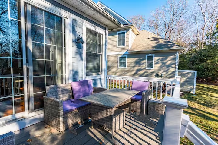 Bayside home outdoor deck with seating