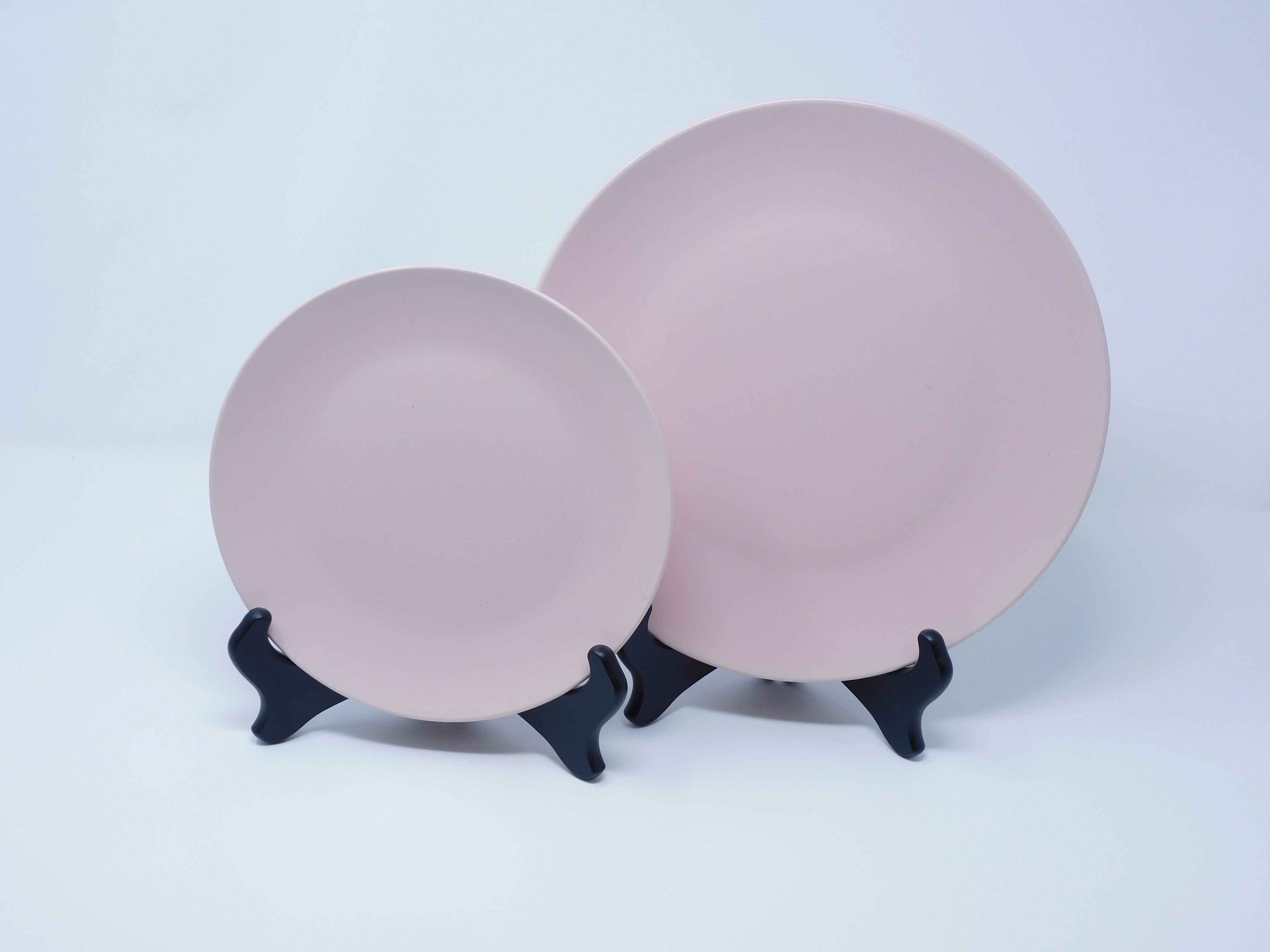 Pink Ceramic Dinner Plate 10.5"