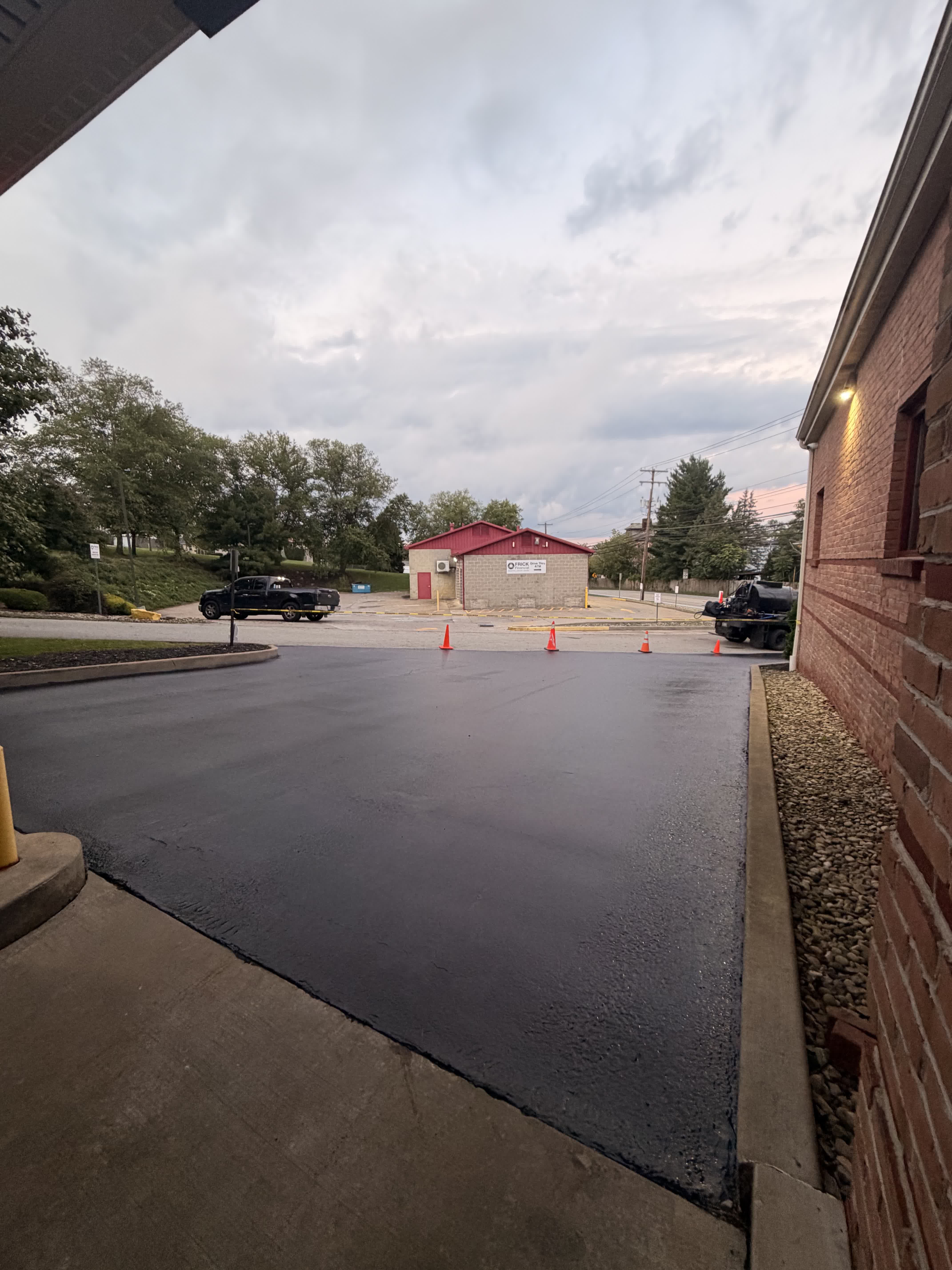 Metzger Sealcoating project 25