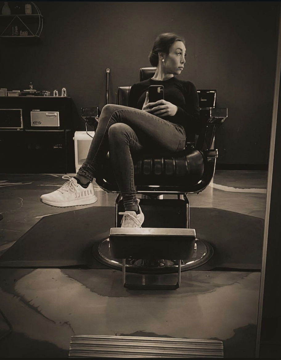Erin Kaphan, Master Barber