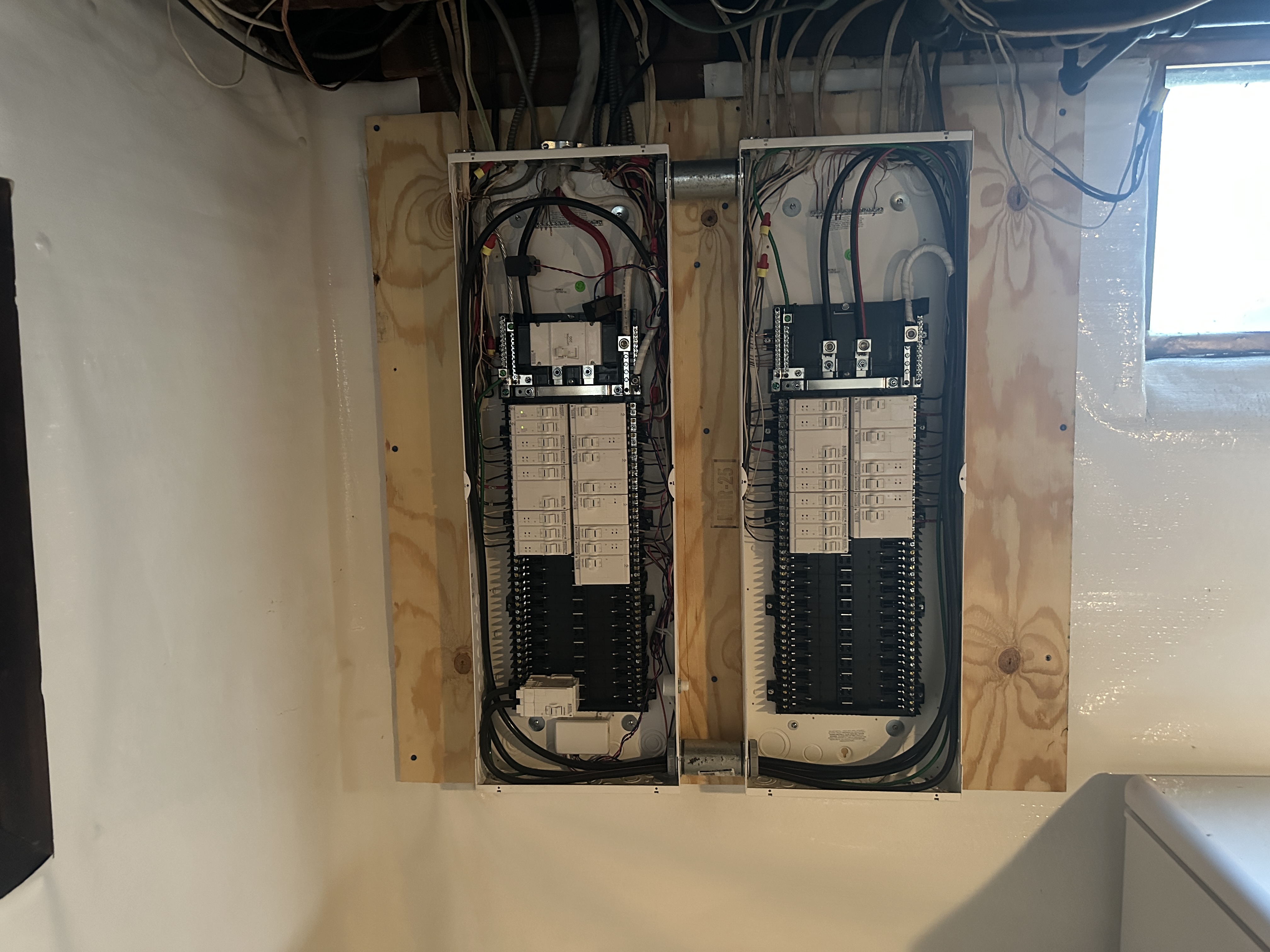 Residential Wiring - photo 3 by Richie Electric