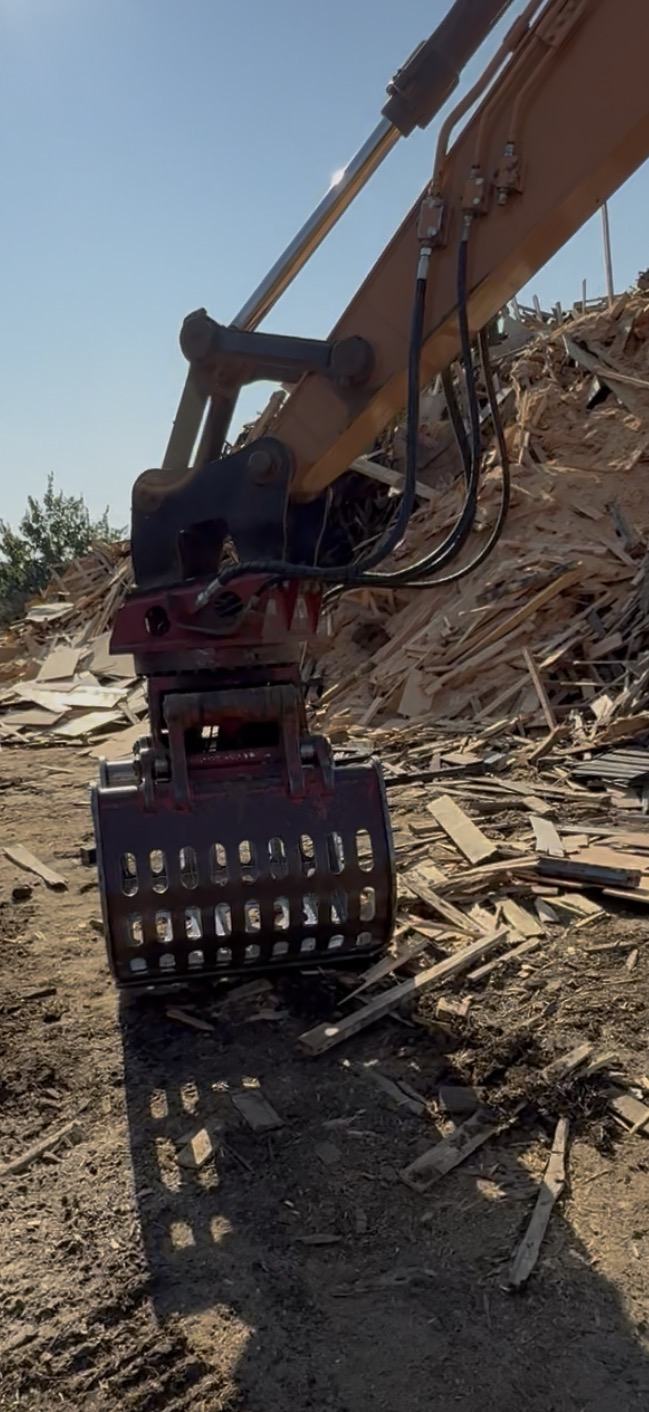 Heavy Equipment Repair thumbnail 3