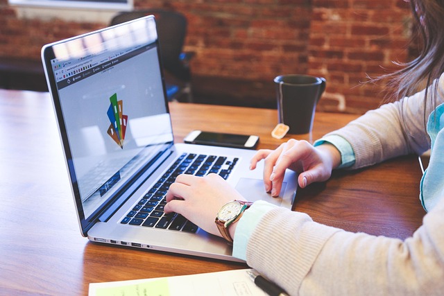 Business owner completing a streamlined equipment loan application online