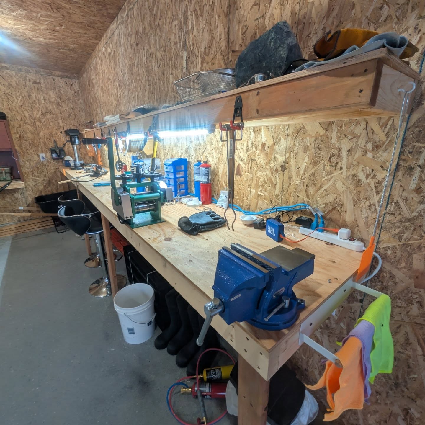 Workbenches and Tools