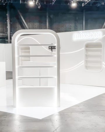 Custom trade show booth fabrication Los Angeles