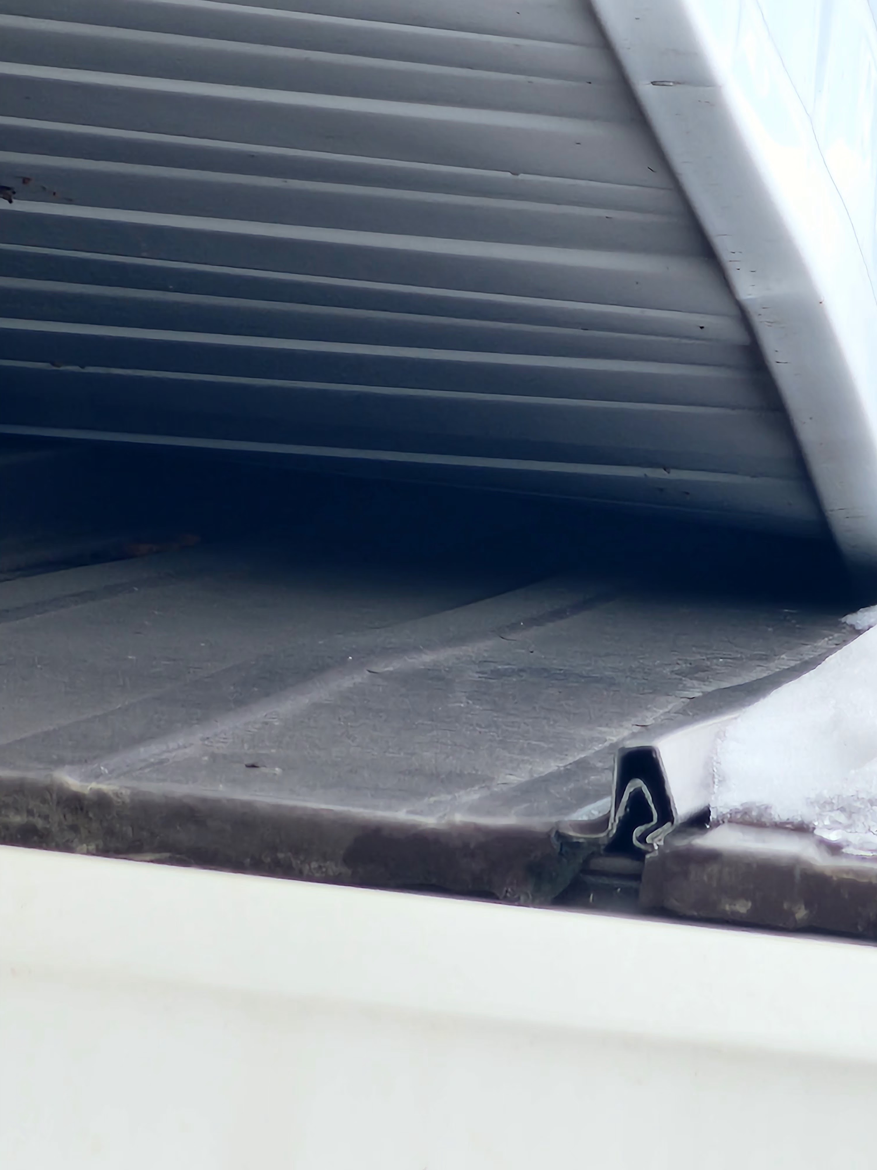 Flashing and roofline inspection