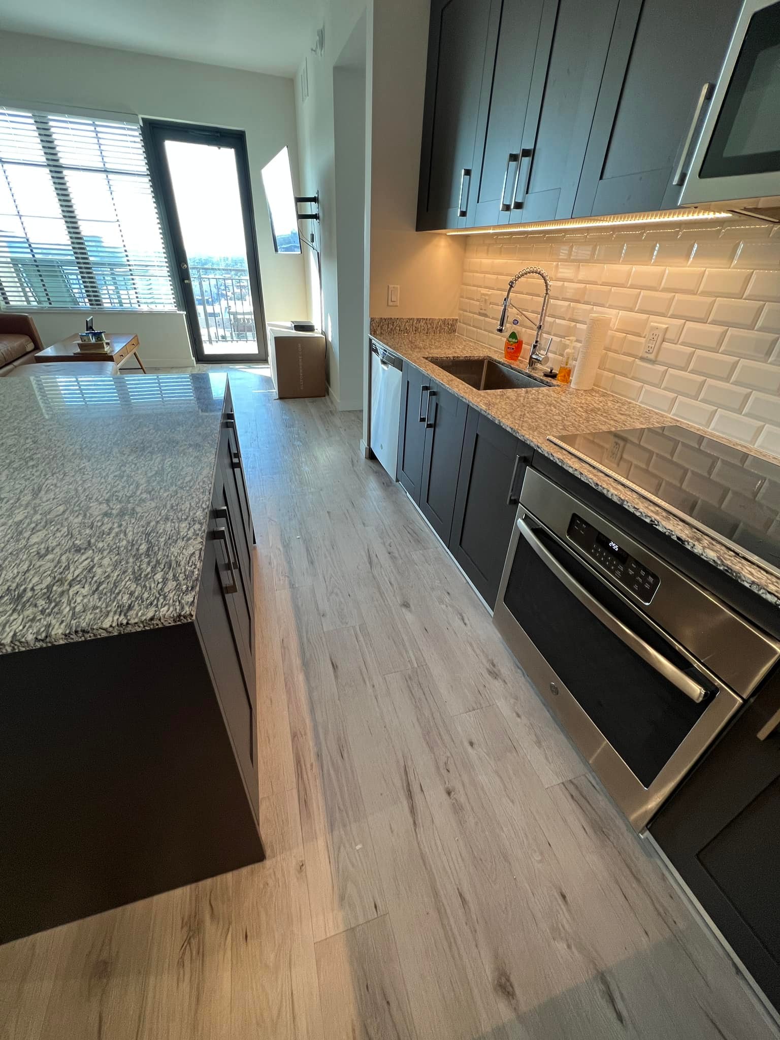 After cleaning - sparkling kitchen transformation