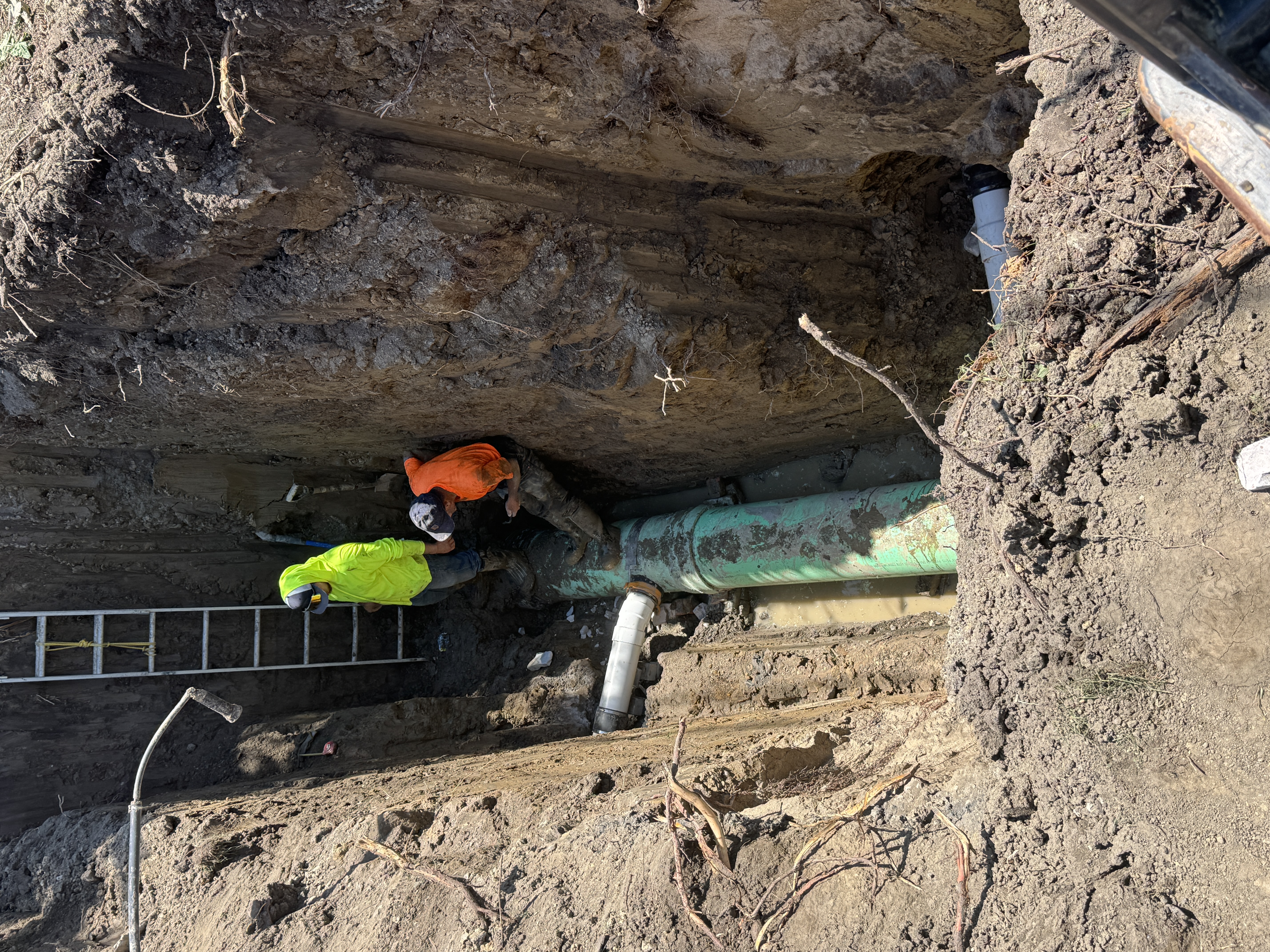 Catch Basin & Pipe Connection