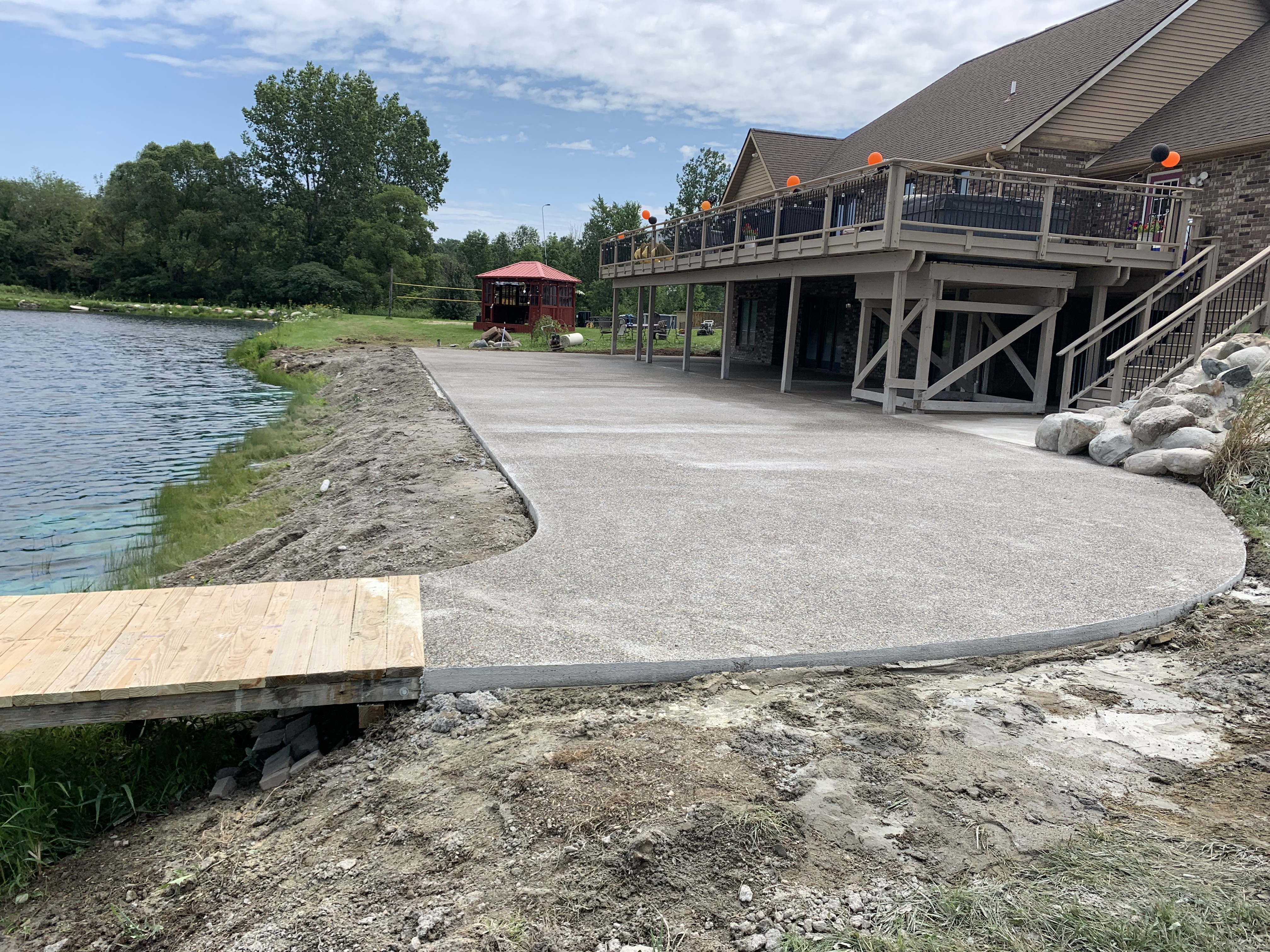 Waterfront Aggregate Concrete Patio
