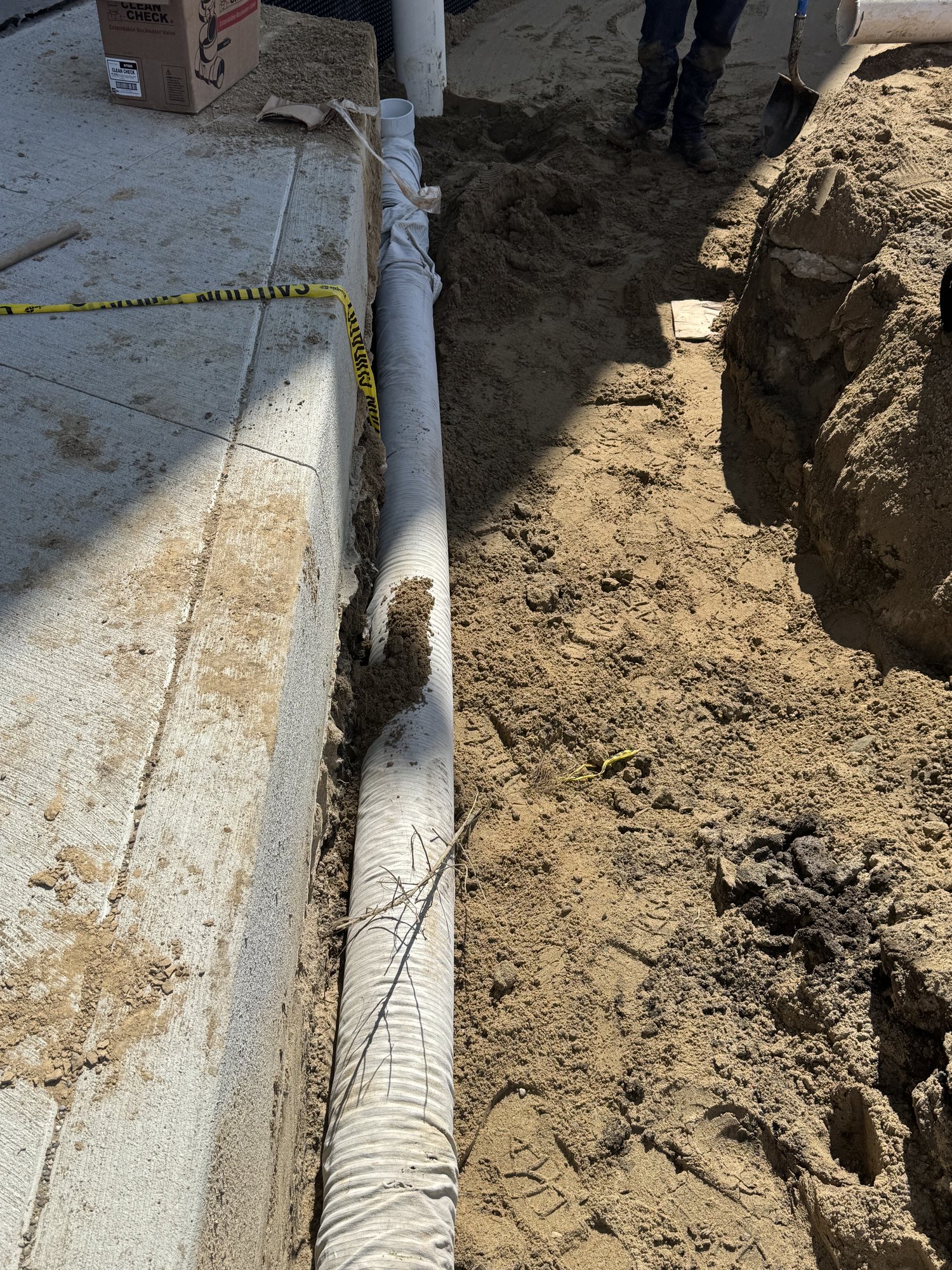 Edge Drain Set Tight to the Slab Edge