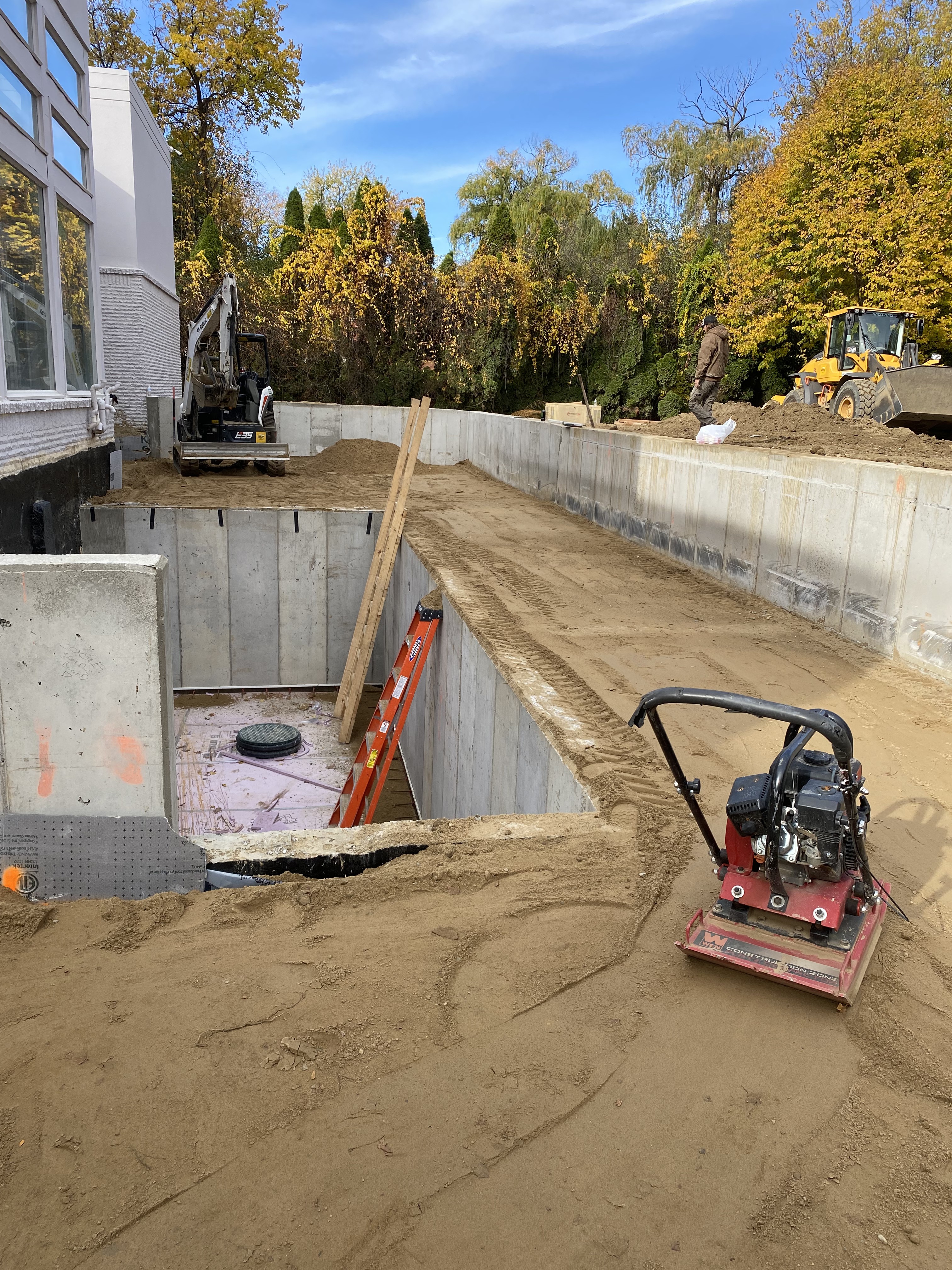 Pool Excavation & Concrete Shell