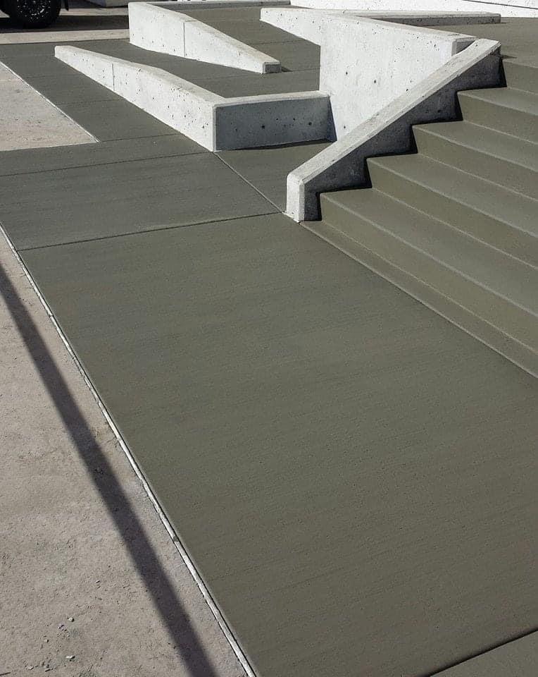 Commercial Concrete Stairs & Flatwork