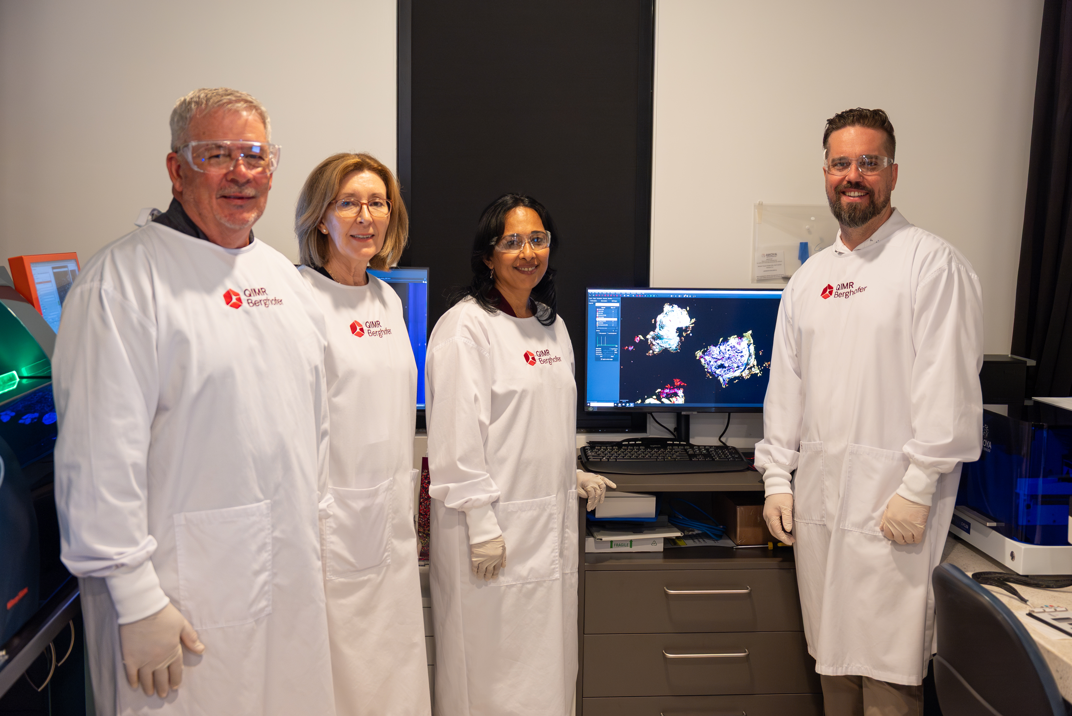 QIMR Berghofer research team in the laboratory