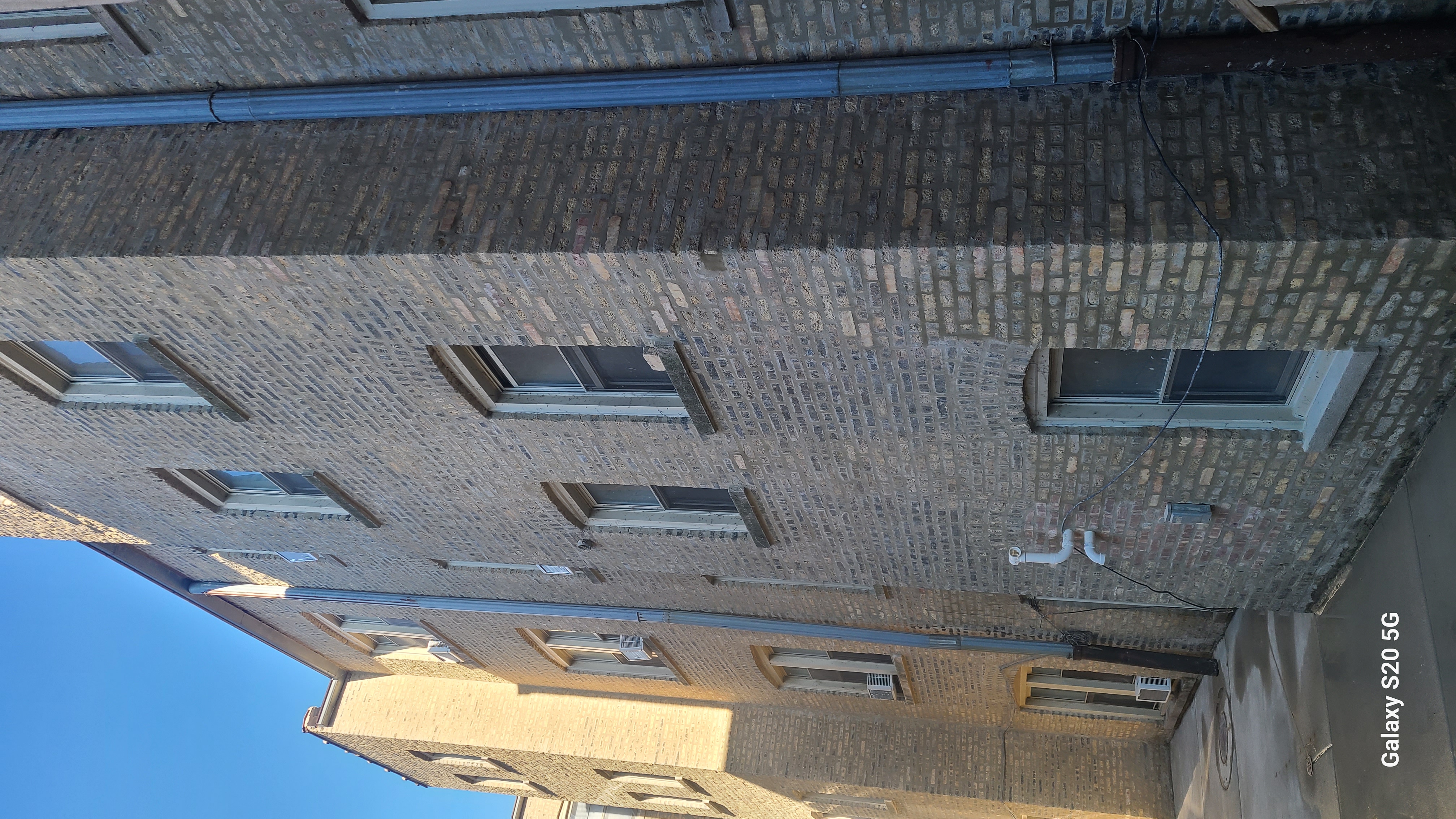 Building Exterior — Tuck-Pointing