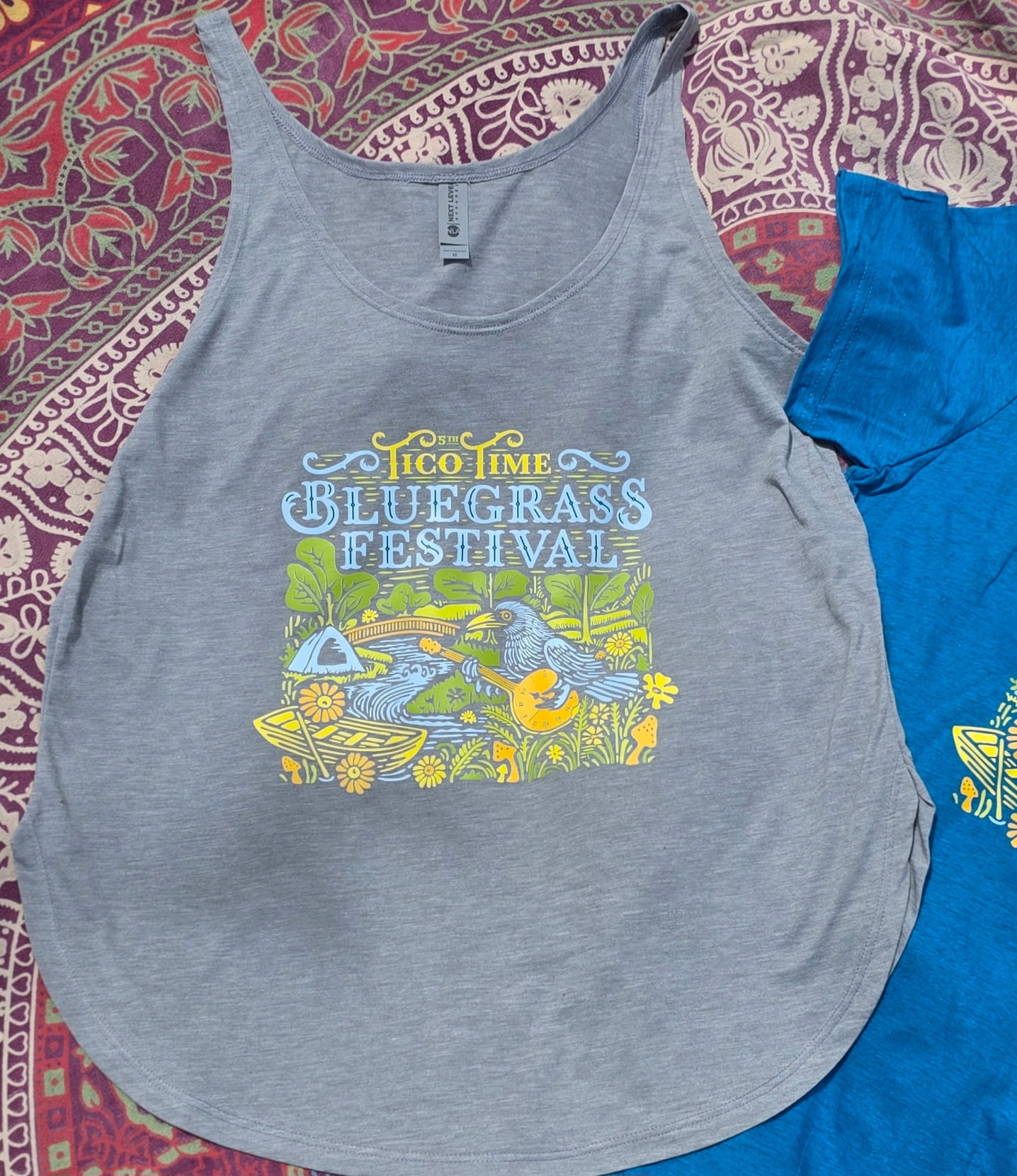 Women's gray tank close-up