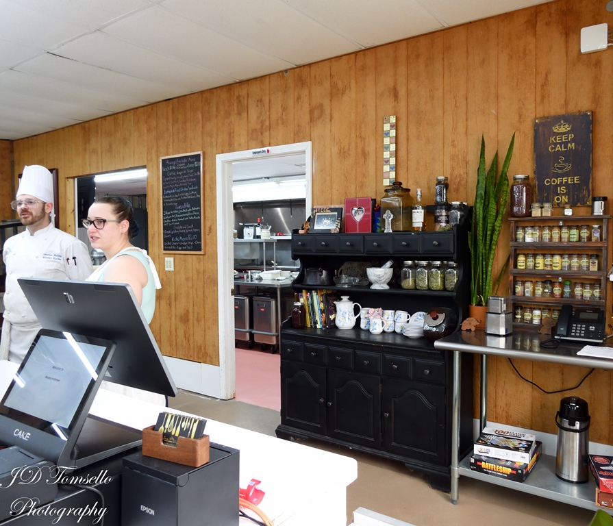 Chef Jonathan Murphy and Elsbeth at Murphy's Kitchen
