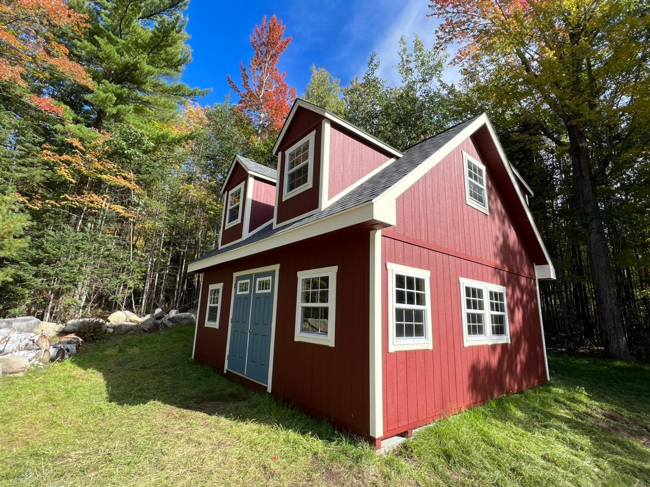Homestead Hampshire with 2nd Floor shed — real Hometown Structures Hampshire with 2nd Floor photo, full shed